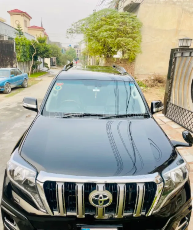 Toyota Prado 2010 for Sale in Lahore Toyota Prado 2010 for Sale in Lahore Image-2