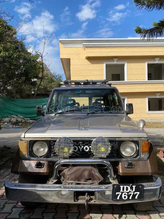 Toyota Land Cruiser 1986 for Sale in Islamabad Image-1