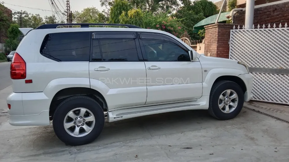 Toyota Prado 2004 for Sale in Lahore Image-1