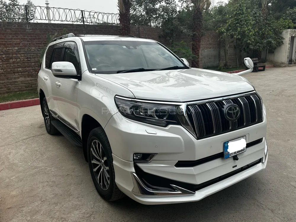 Toyota Prado 2018 for Sale in Faisalabad Image-1