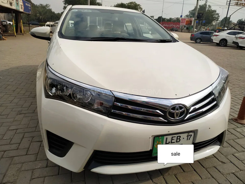 Toyota Corolla 2017 for Sale in Lahore Image-1