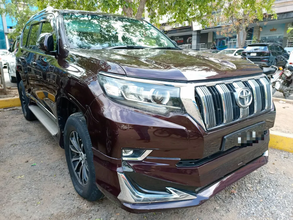 Toyota Prado 2010 for Sale in Islamabad Image-1