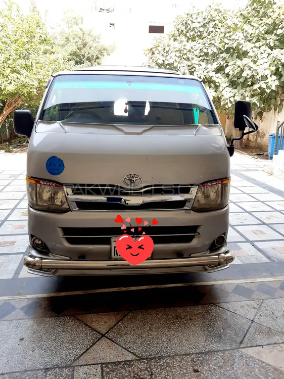 Toyota Hiace 2011 for Sale in Jehangira Image-1