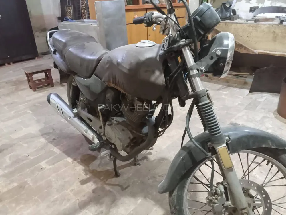 Honda CG 125 Deluxe 2011 for Sale Image-1