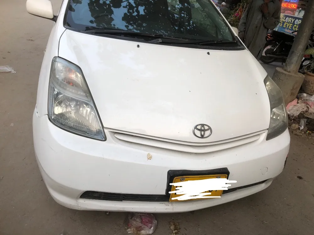 Toyota Prius 2011 for Sale in Karachi Image-1