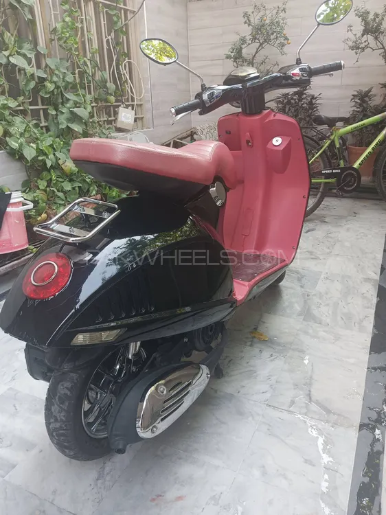 Vespa  PIAGGIO 2021 for Sale Image-1