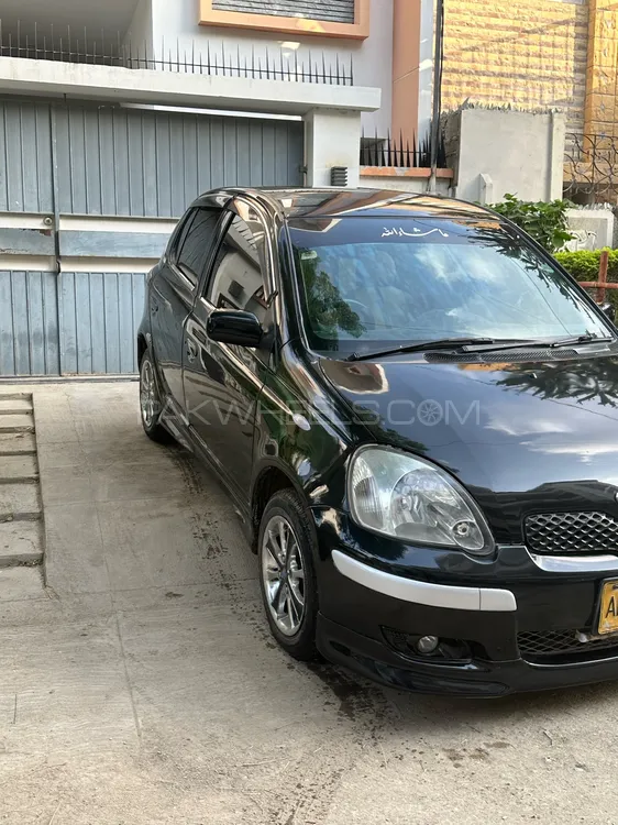 Toyota Vitz 2003 for Sale in Karachi Image-1