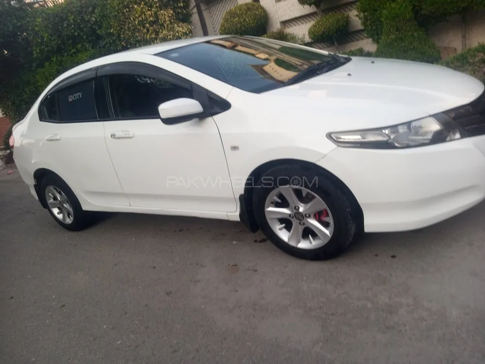 Honda City 2012 for Sale in Faisalabad Image-1
