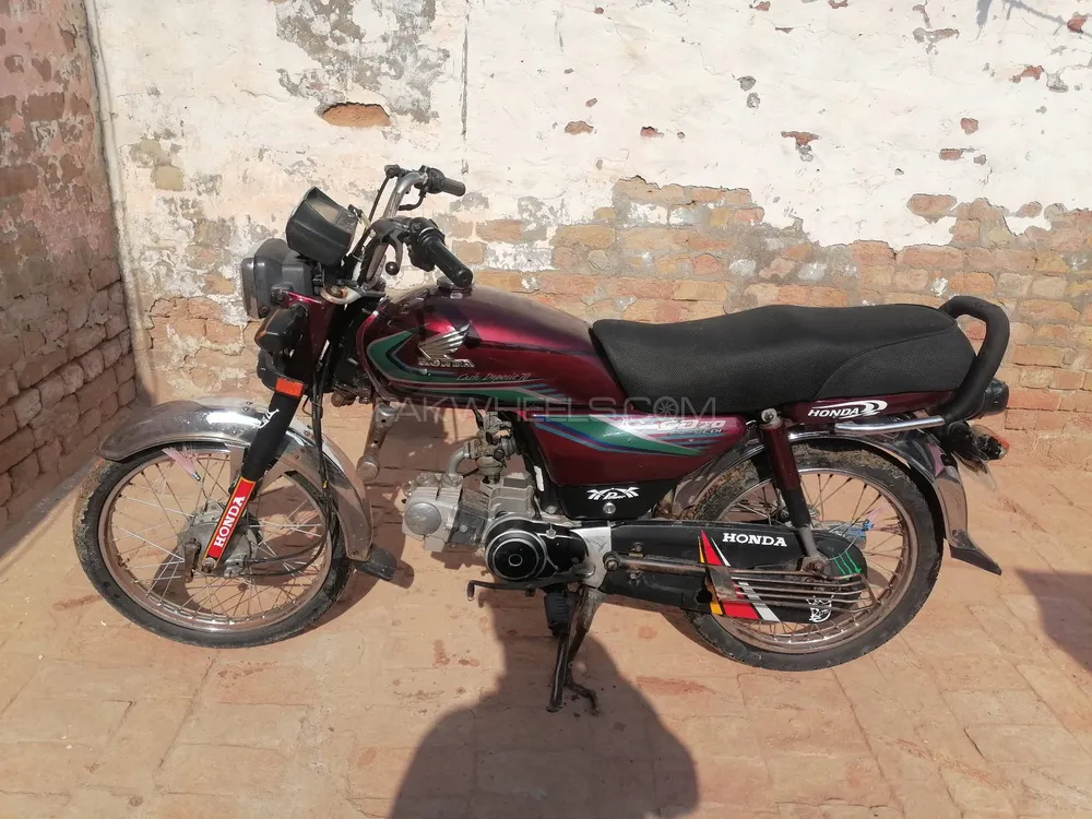 Honda CD 70 2017 for Sale Image-1