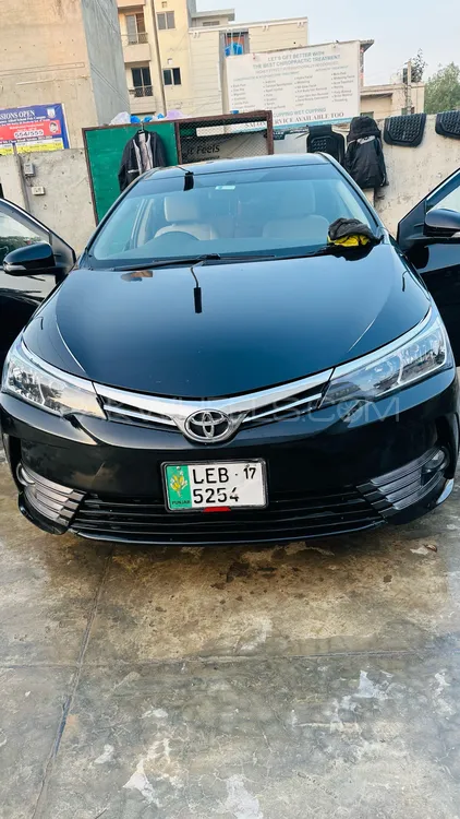 Toyota Corolla 2016 for Sale in Lahore Image-1