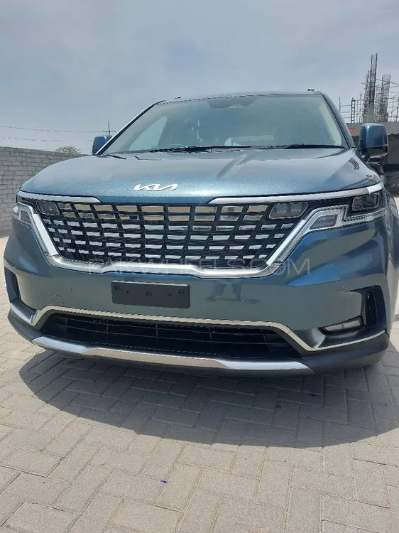 کِیا کارنیول 2023 for Sale in لاہور Image-1