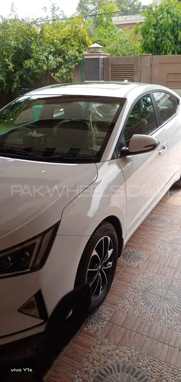 Hyundai Elantra 2021 for Sale in Lahore Image-1