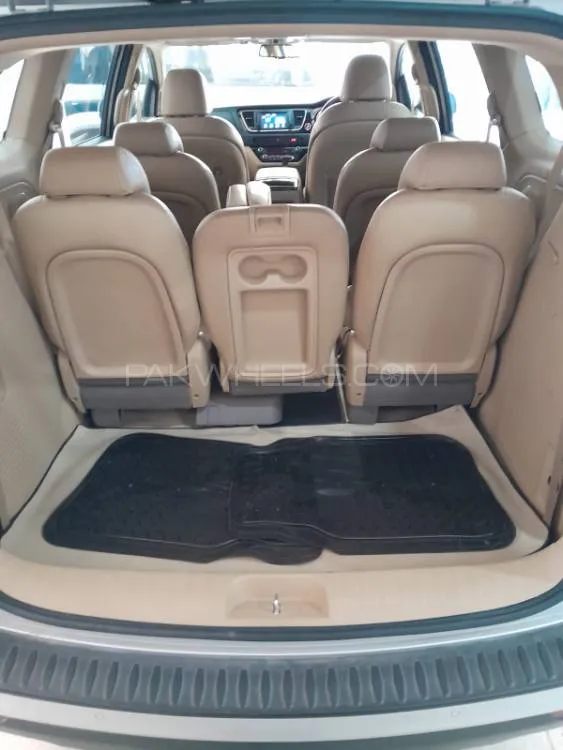 کِیا کارنیول 2019 for Sale in اسلام آباد Image-1