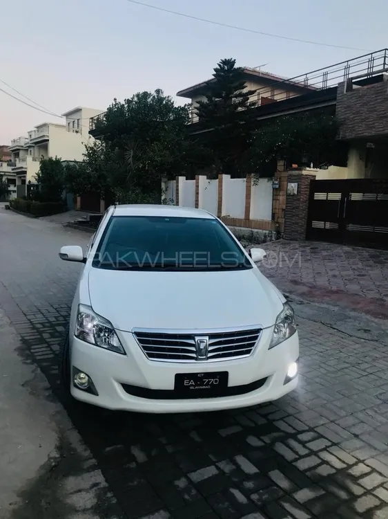 Toyota Premio 2011 for Sale in Rawalpindi Image-1