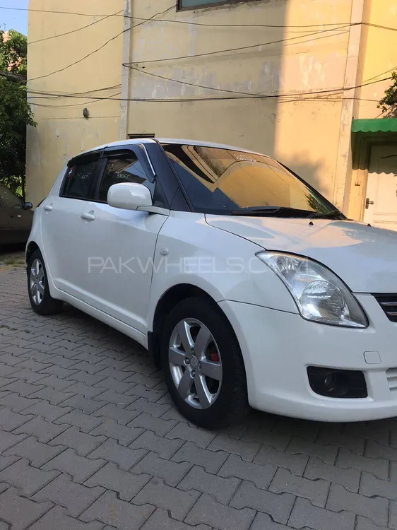 Suzuki Swift 2014 for Sale in Lahore Image-1