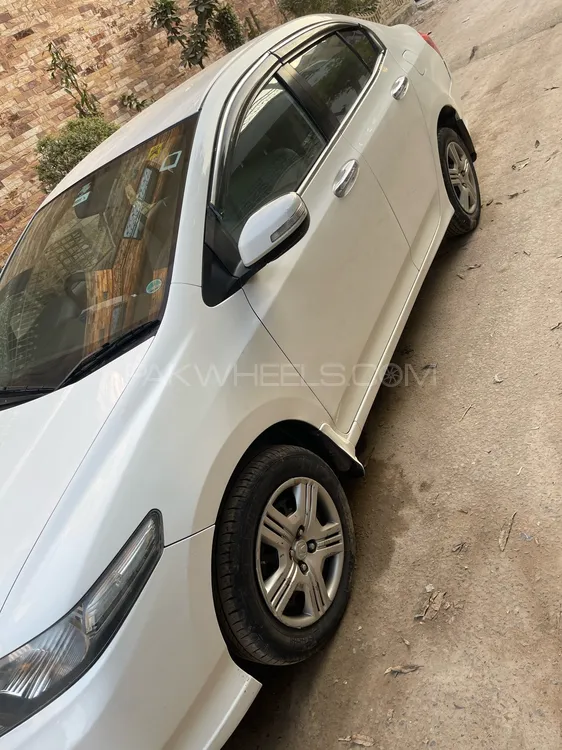 Honda City 2015 for Sale in Sargodha Image-1