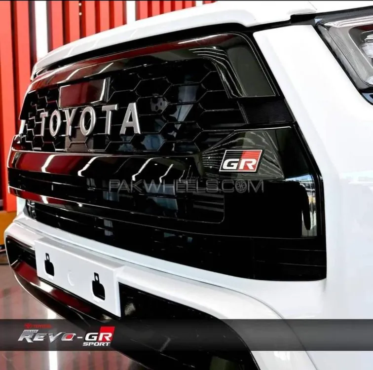 Toyota Hilux 2023 for Sale in Multan Image-1