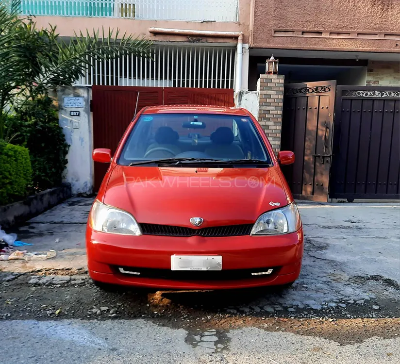 Toyota Platz 2000 for Sale in Islamabad Image-1
