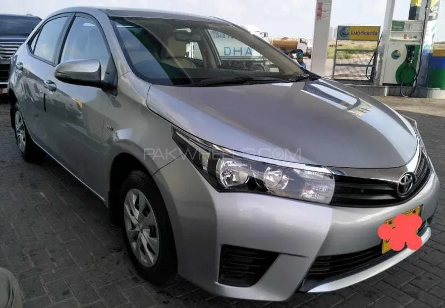 Toyota Corolla 2016 for Sale in Karachi Image-1