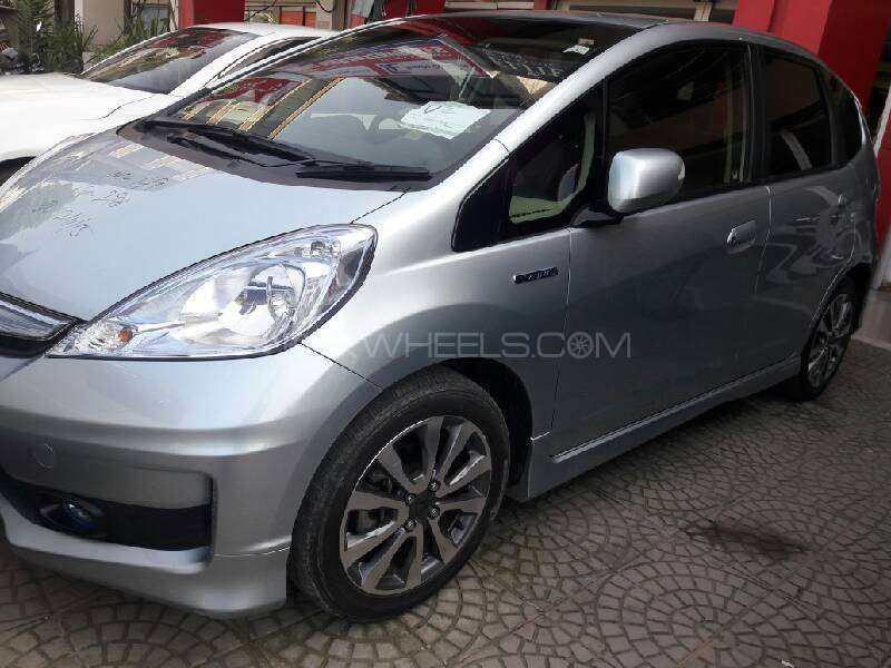Honda Fit 2012 for Sale in Islamabad Image-1