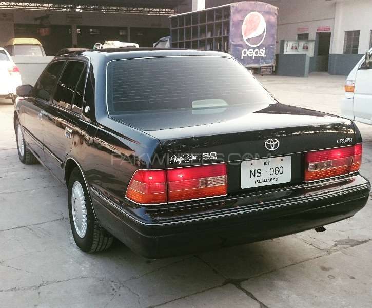 Toyota Crown Royal Saloon 1998 For Sale In Islamabad 