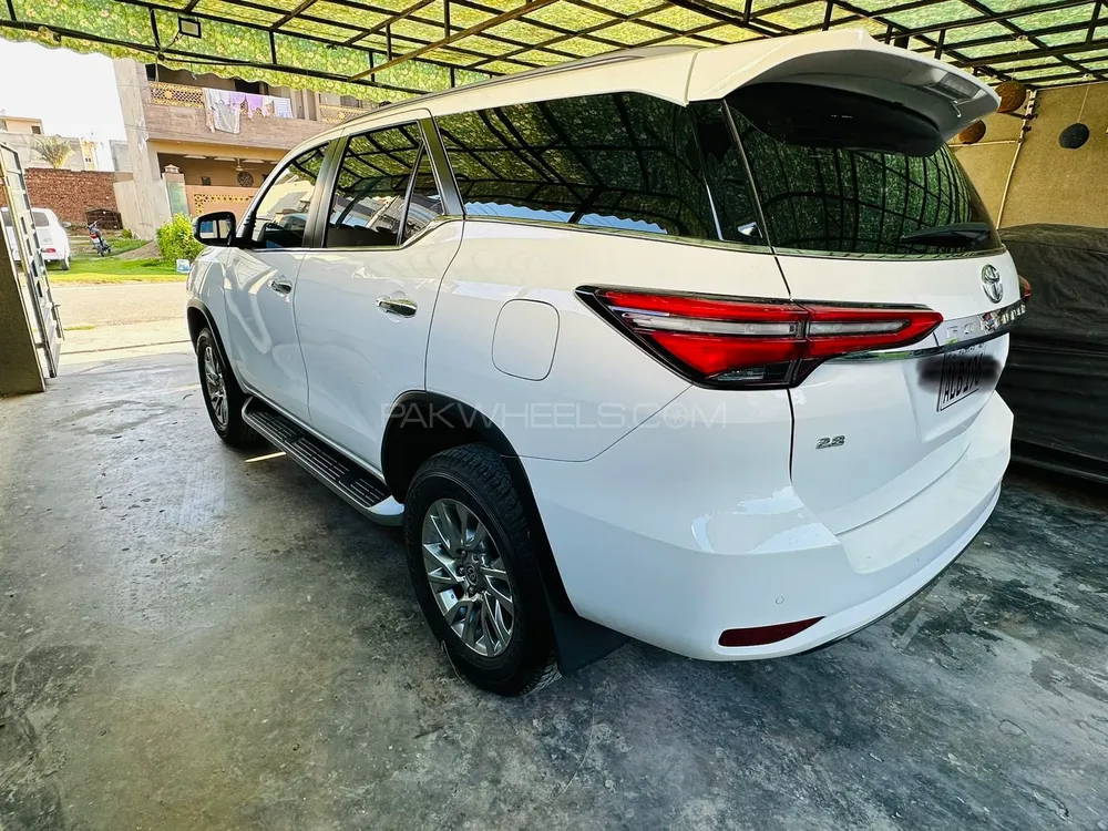 Toyota Fortuner 2022 for Sale in Lahore Image-1