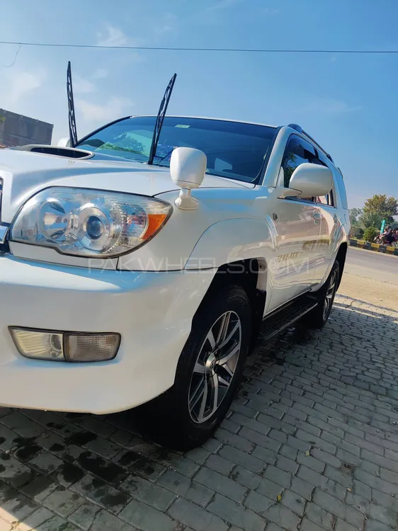 Toyota Surf 2005 for sale in Mian Wali