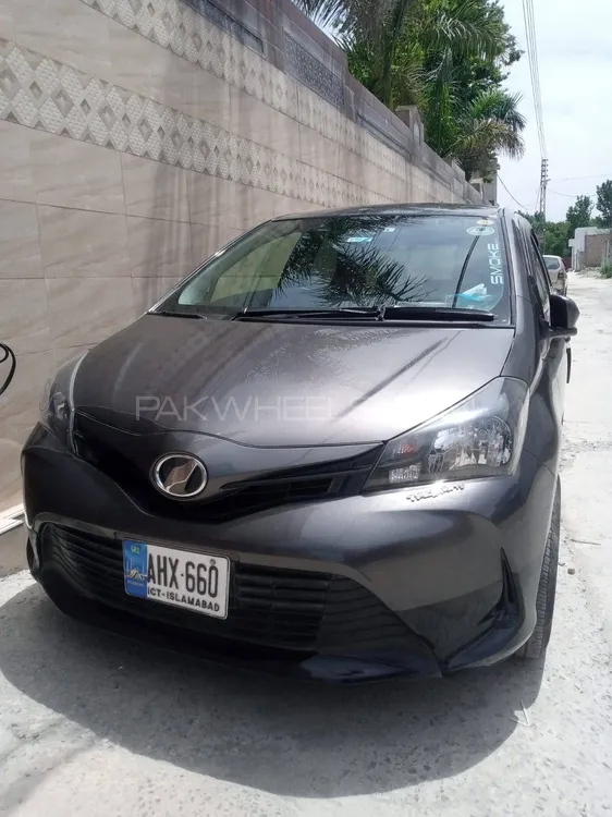 Toyota Vitz 2015 for sale in Islamabad
