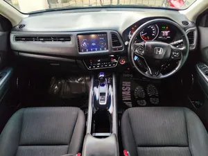 Honda Vezel Hybrid X 2017 for Sale