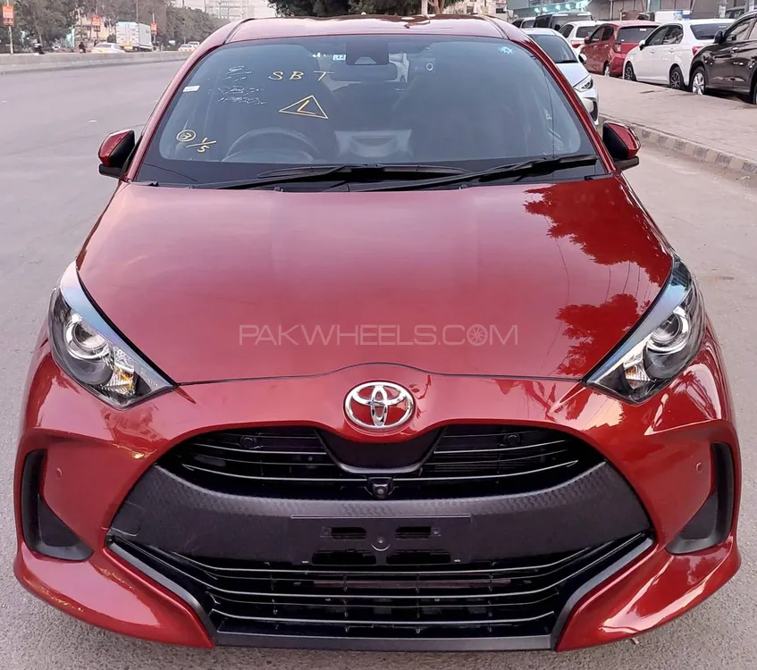 Toyota Yaris Hatchback 2021 for sale in Karachi | PakWheels