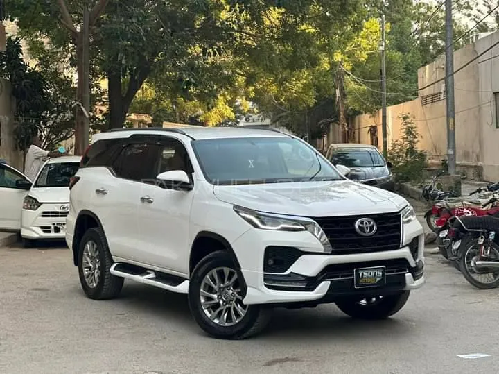 Toyota Fortuner 2022 for sale in Karachi