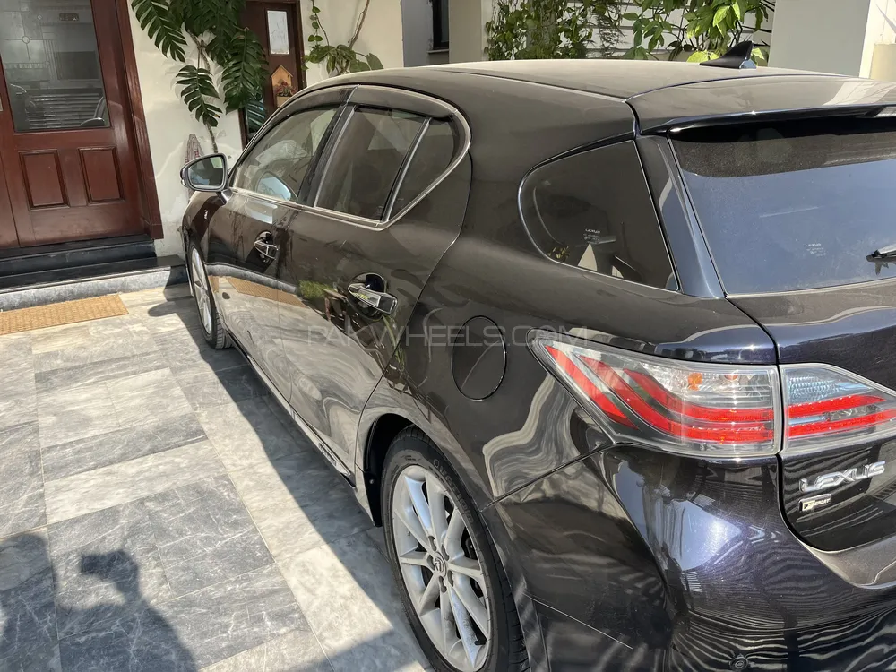 Lexus CT200h 2011 for sale in Islamabad