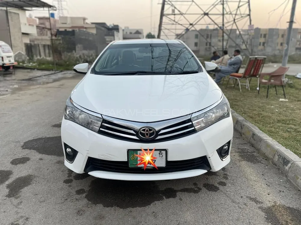 Toyota Corolla Altis Grande CVT-i 1.8 2015 for sale in Lahore | PakWheels