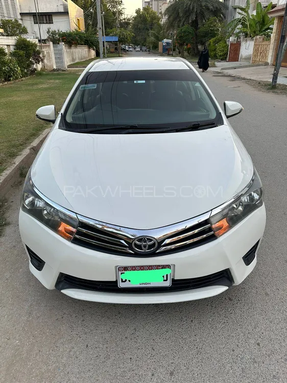 Toyota Corolla GLi Automatic 1.3 VVTi 2014 for sale in Karachi | PakWheels