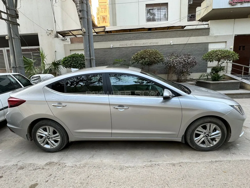 Hyundai Elantra 2021 for sale in Karachi