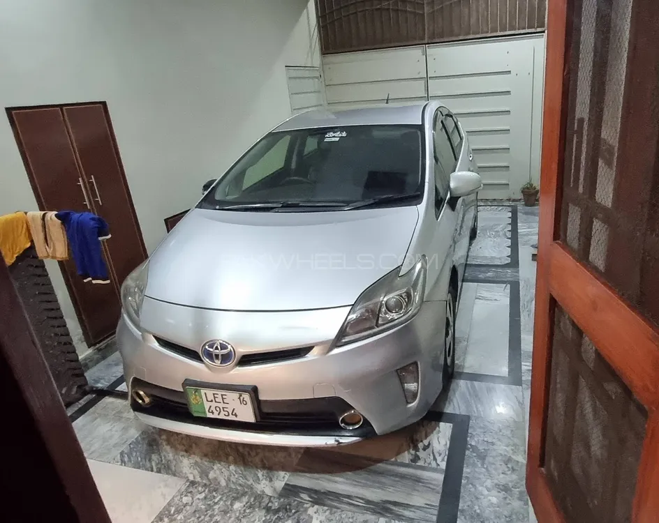 Toyota Prius 2012 for Sale in Mian Channu Image-1