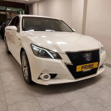 Used Toyota Crown Athlete S Package 2015