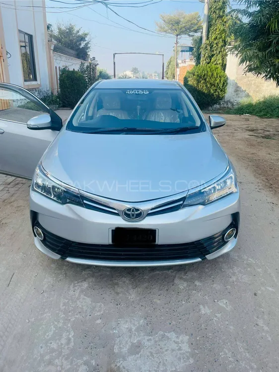 Toyota Corolla GLi 1.3 VVTi 2017 for sale in Mandi bahauddin | PakWheels