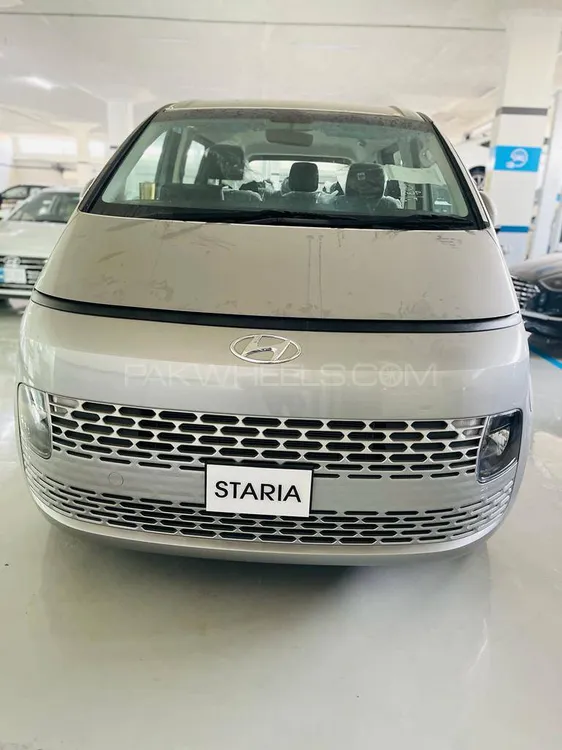 Hyundai Staria 3.5 A/T 2024 for sale in Karachi | PakWheels