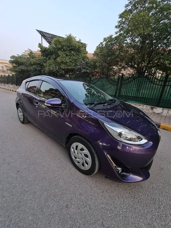 Toyota Aqua 2017 for Sale in Rawalpindi Image-1