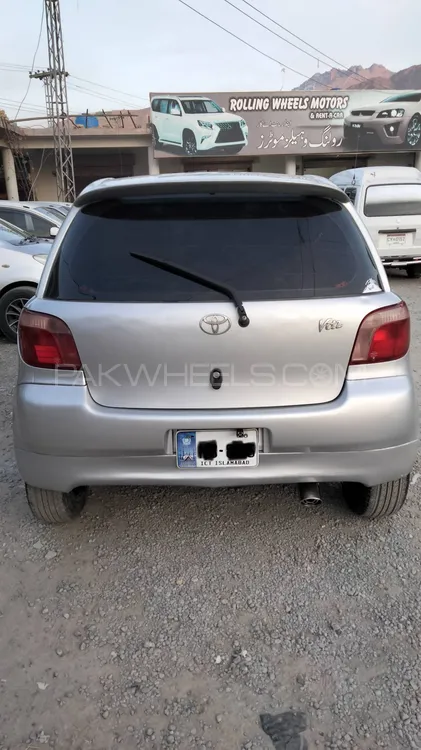 Toyota Vitz 2000 for sale in Quetta
