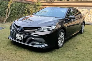 Toyota Camry Hybrid 2017 for Sale