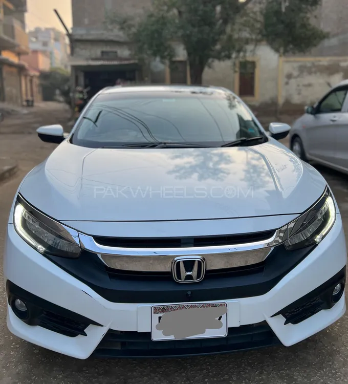 Honda Civic Oriel 1.8 i-VTEC CVT 2018 for sale in Karachi | PakWheels