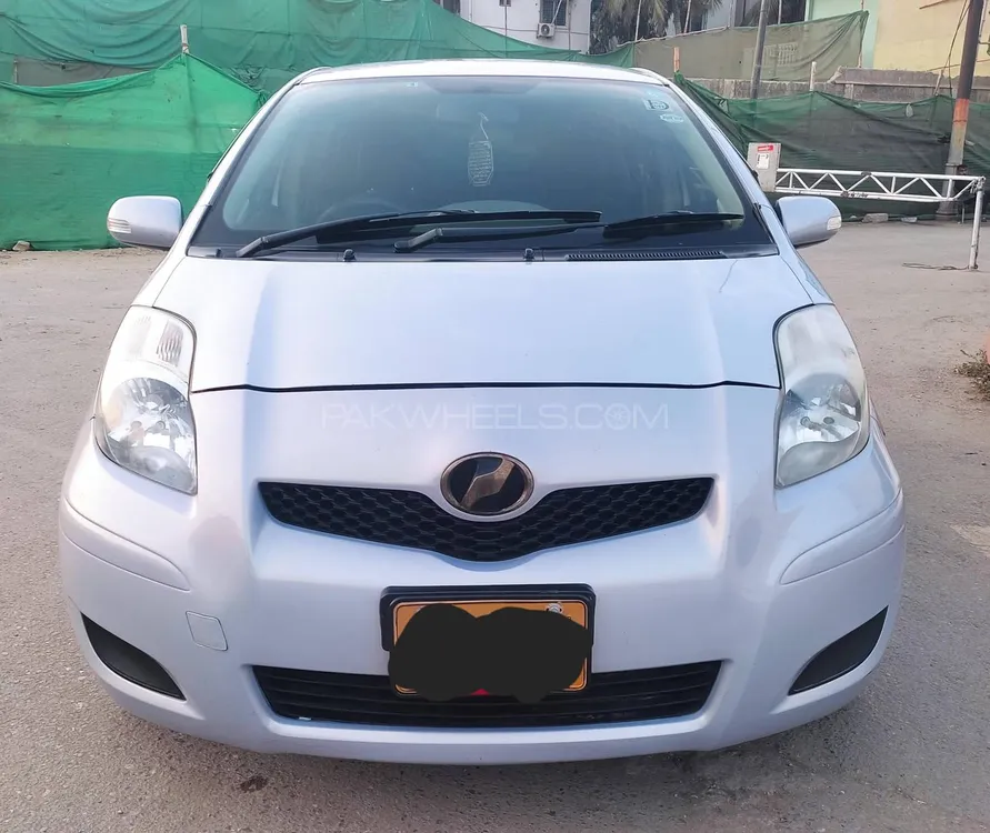 Toyota Vitz B Intelligent Package 1.0 2009 For Sale In Karachi | PakWheels