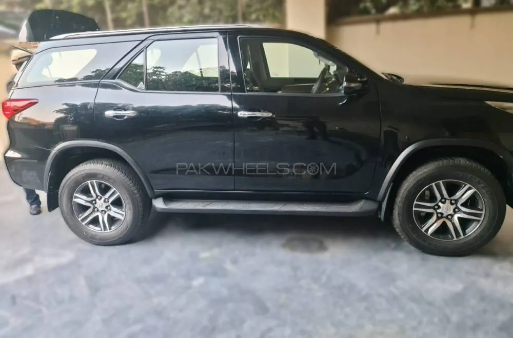 Toyota Fortuner 2021 for sale in Lahore