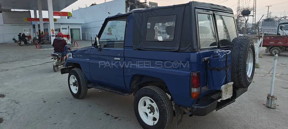 Toyota Land Cruiser 1988 for Sale in Islamabad Toyota Land Cruiser 1988 for Sale in Islamabad Image-18