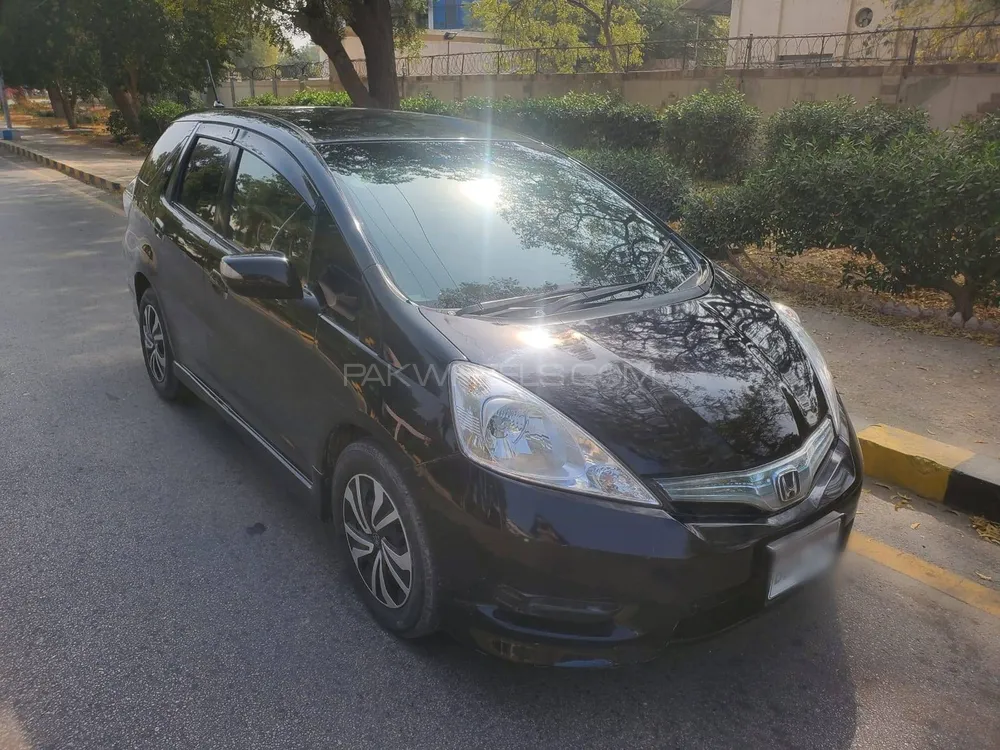 Honda Fit 2011 for sale in Karachi