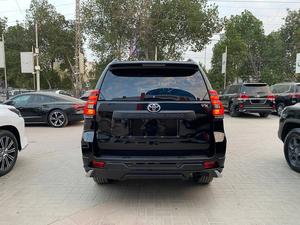 Toyota Prado TX.L 
Model: 2023
Mileage: Zero Meter 
Unregistered 
Fresh import

* Original TV
* 4 Cameras
* Leather Seats
* 7 Seater
* Electric Powered Seats

* Black addition 
Calling and Visiting Hours

Monday to Saturday

11:00 AM to 7:00 PM