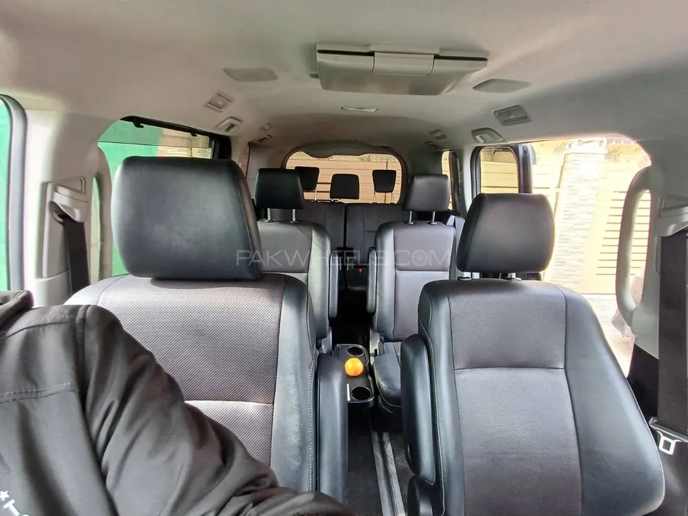 Toyota Esquire 2015 for Sale in Islamabad Toyota Esquire 2015 for Sale in Islamabad Image-11