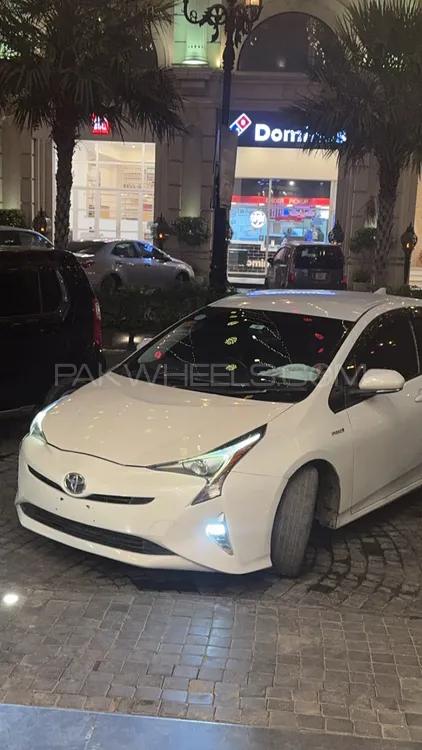 Toyota Prius 2017 for sale in Gujranwala